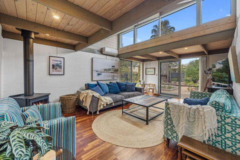 A Sand And Sea Retreat - 150m From Beach, Pet Friendly - South Australia Travel 0