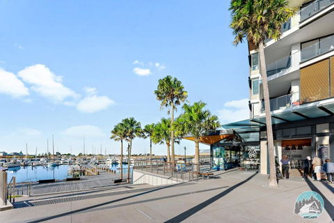 Aircabin - Shell Cove - Next To Marina - 2BR Apt - South Australia Travel 0