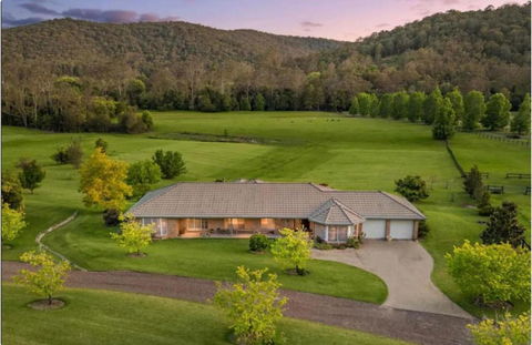 Aircabin - Wyong Creek - Comfy Rural Retreat House - South Australia Travel 0