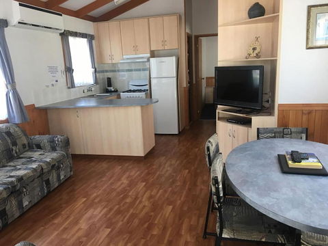 Albury All Seasons Tourist Park - South Australia Travel 0