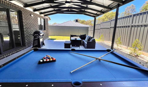 Albury Funk - South Australia Travel 1