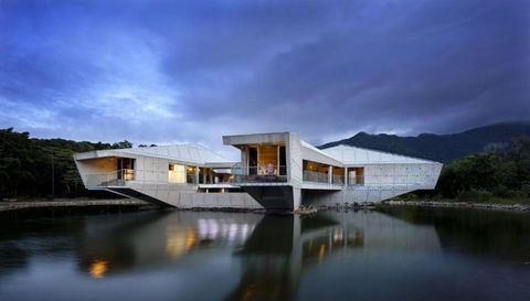 Alkira Daintree Rainforest Luxury Holiday Home With Private Beach - South Australia Travel 2