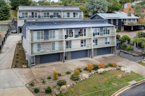 Alloura 2 - South Australia Travel 1