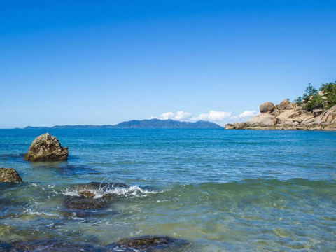 Alma Bay Holiday Unit 3 - South Australia Travel 2