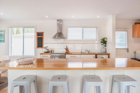 Almonta Escape - COFFIN BAY - Perfect For Couples Or Families - South Australia Travel 0