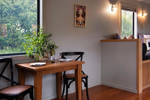 Alofi - South Australia Travel 4