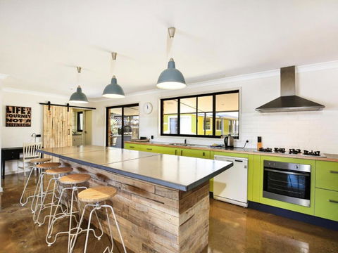 Aloha - Short Drive To Berry & The Beach - Fireplace And Firepit - South Australia Travel 3