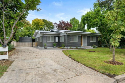 Alpine View Cottage - South Australia Travel 0