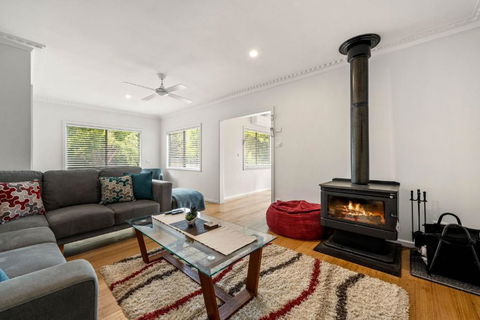 Alpine View Cottage - South Australia Travel 4