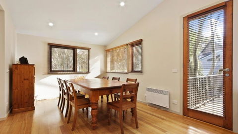 Alpine Walkabout - South Australia Travel 4