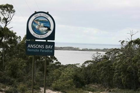 Amazing Ansons Bay Remote Paradise For The Family In The Bay Of Fires Area - South Australia Travel 1
