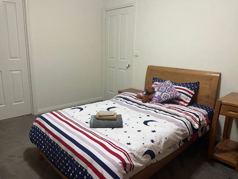 Amazing Private Bedrooms In Doncaster East Near School - South Australia Travel 1