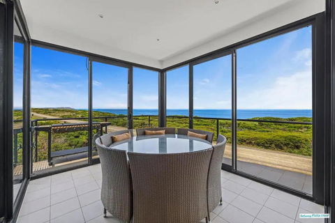 Amazing Views By Ready Set Stay - South Australia Travel 1