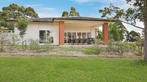 Amber Lakes - The Vintage - South Australia Travel 3