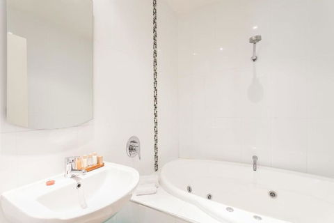 Anglesea River Apartment 23 - South Australia Travel 3