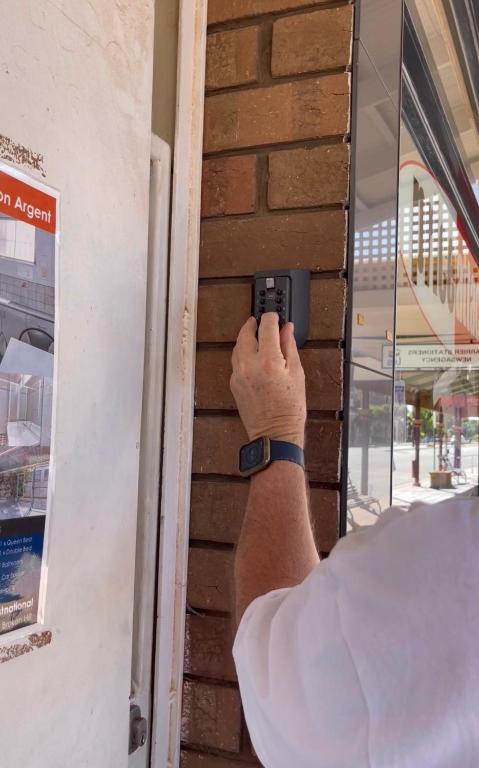 Argent Abode CBD - South Australia Travel 3