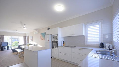 Apartment 31 - The Meridian - South Australia Travel 0