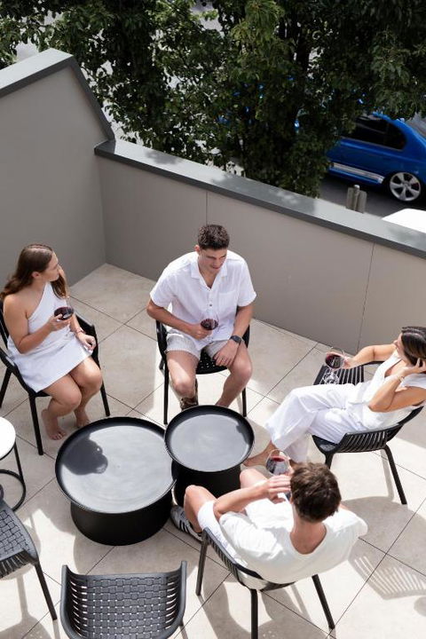 Apartment One - Apartments On Gavan - South Australia Travel 1