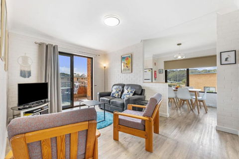 Apollo Unit 21 1st Floor - South Australia Travel 0