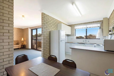 Apollo Unit 30 First Floor - South Australia Travel 2