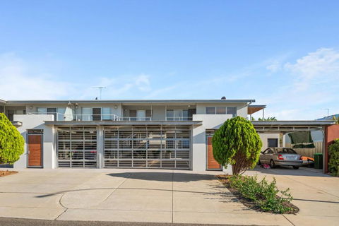 Applecross Riverside Apt - South Australia Travel 1