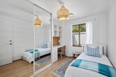 Applecross Village Gem 2BR - South Australia Travel 2