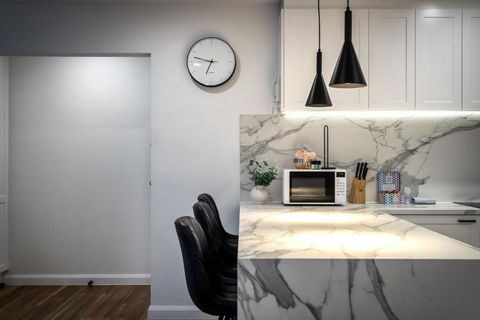 Armrick Seaside Apartments Broadbeach - South Australia Travel 1