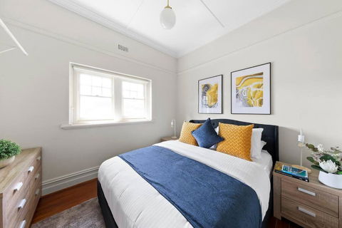 Art Deco Hideaway - St Kilda - South Australia Travel 2