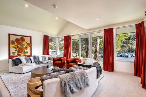 Aspect 5 Chalet A Stones Throw From All Thredbo Has To Offer - South Australia Travel 2