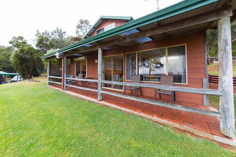Augusta Sheoak Chalets - South Australia Travel 1