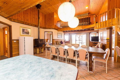 Augusta Sheoak Chalets - South Australia Travel 3