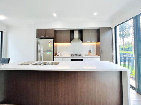 Austral Newly Built Modern 3 Br Home - South Australia Travel 2