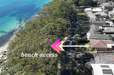 AXL Orion Beach Home: Beach Front - South Australia Travel 1