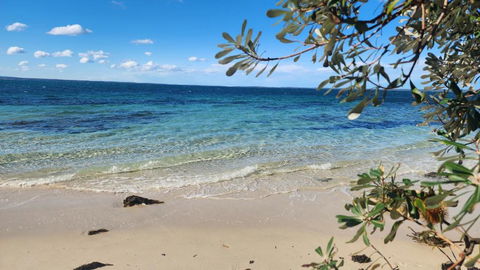 AXL Orion Beach Home: Beach Front - South Australia Travel 3