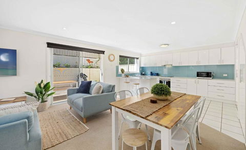 Azul Blue At Shellys - South Australia Travel 3