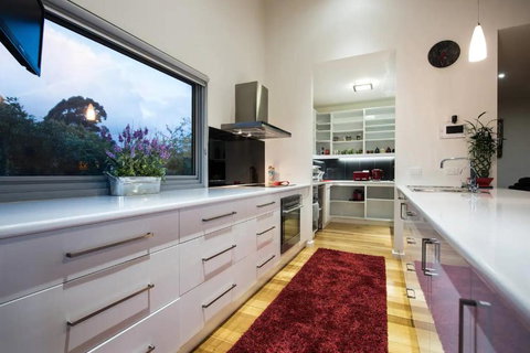 Azura - South Australia Travel 2