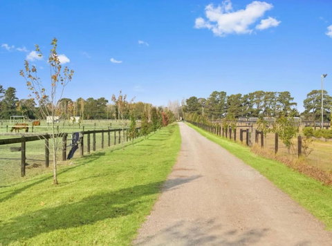 Balla Balla Farm Stay - South Australia Travel 4