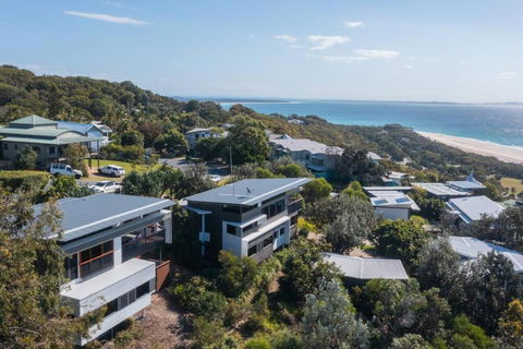 Banyandah + Stunning Ocean Views + Sleeps 8 - South Australia Travel 1
