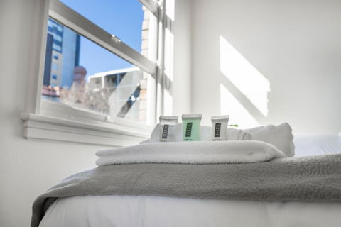 Bar Broadway - South Australia Travel 3