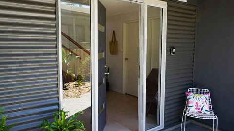 Barefoot At Berrara - South Australia Travel 3