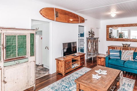 BAY PROPERTIES . Pacific Lodge - South Australia Travel 3