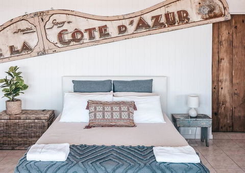 BAY PROPERTIES . Pacific Lodge Studio - South Australia Travel 4