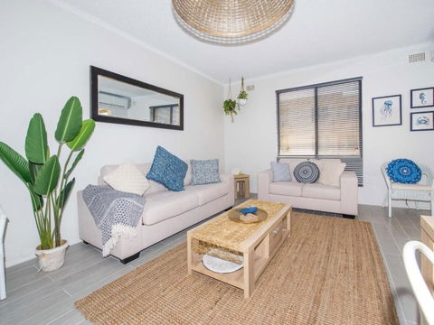 Bay Village Unit 2 47 Shoal Bay Road - South Australia Travel 1