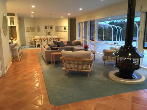 Bayfield - Palm Springs Pool Bay Views Mt Martha - South Australia Travel 4