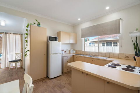 Bayside Bliss - South Australia Travel 3