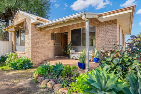 Bayside Bliss - South Australia Travel 0