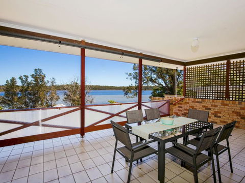Bayview I Absolute Waterfront With Jetty I 5 Mins To Hyams Beach - South Australia Travel 2