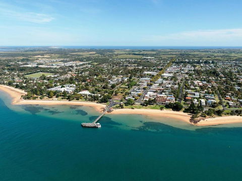 Bayview House With SAUNA And SPA By Ready Set Stay - South Australia Travel 1