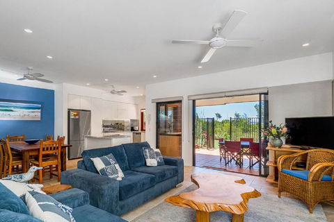 Bayvilla 4 @ The Beach - South Australia Travel 0