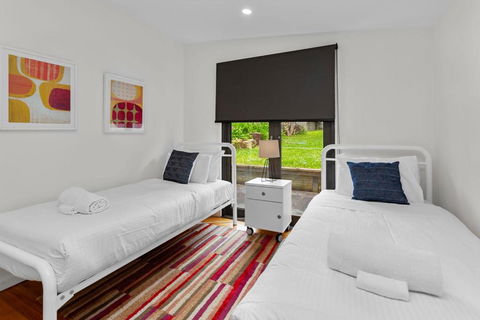 Beach And Reef Townhouse - South Australia Travel 1